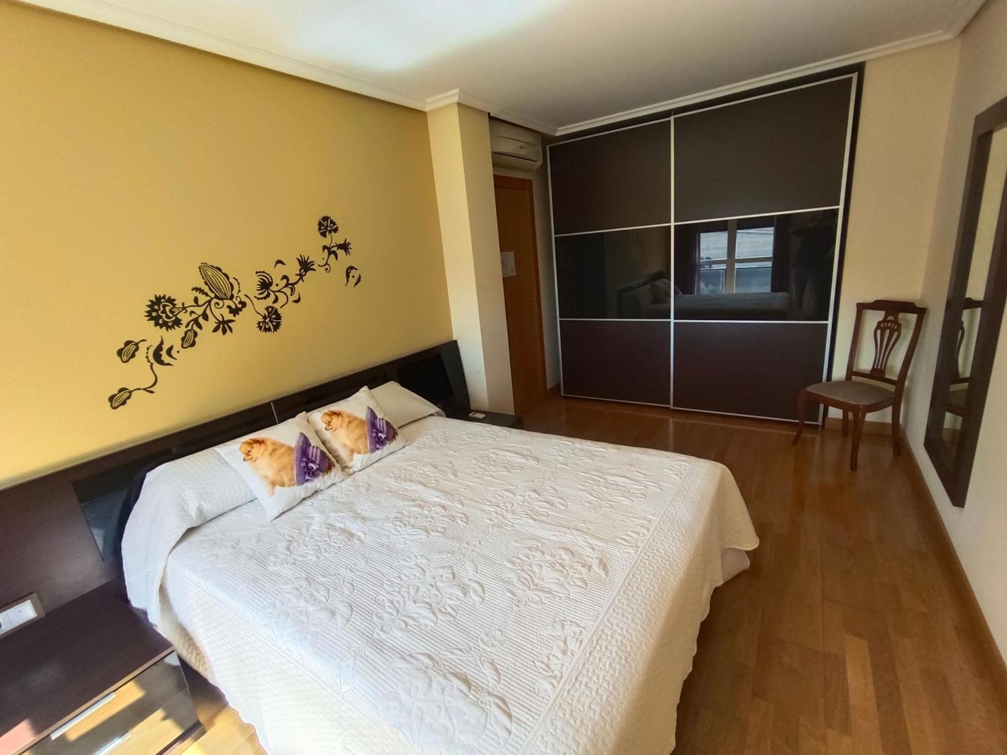 Vt Miranda Apartment Olite Exterior photo
